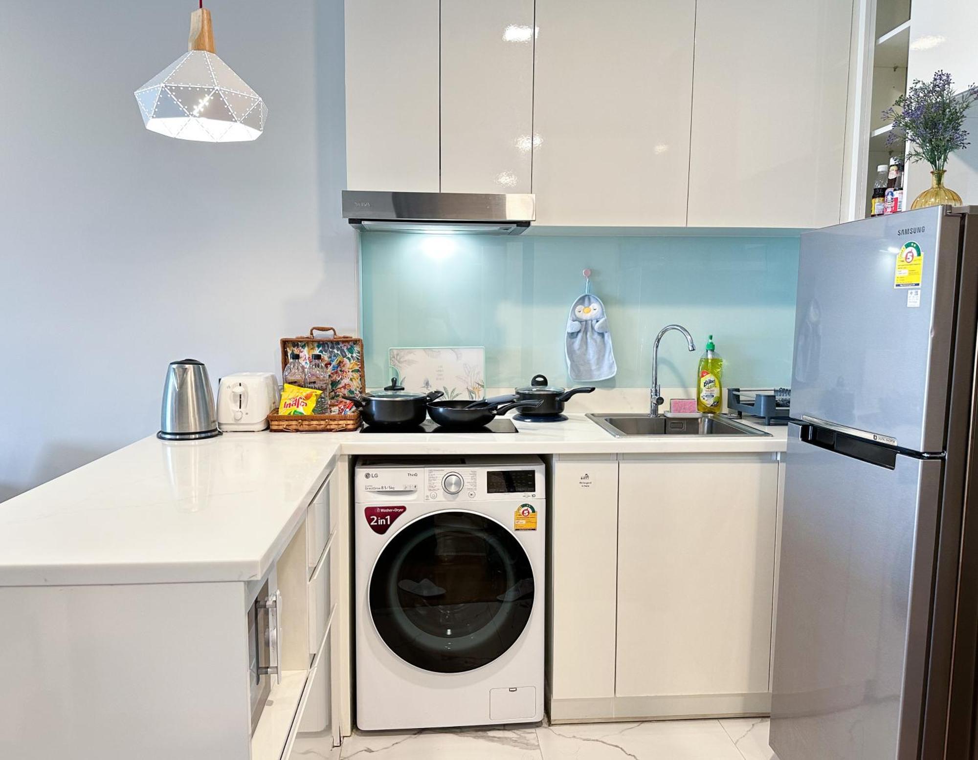 New & Cozy 2 Bedroom @ The Astra Sky River 清邁 外观 照片