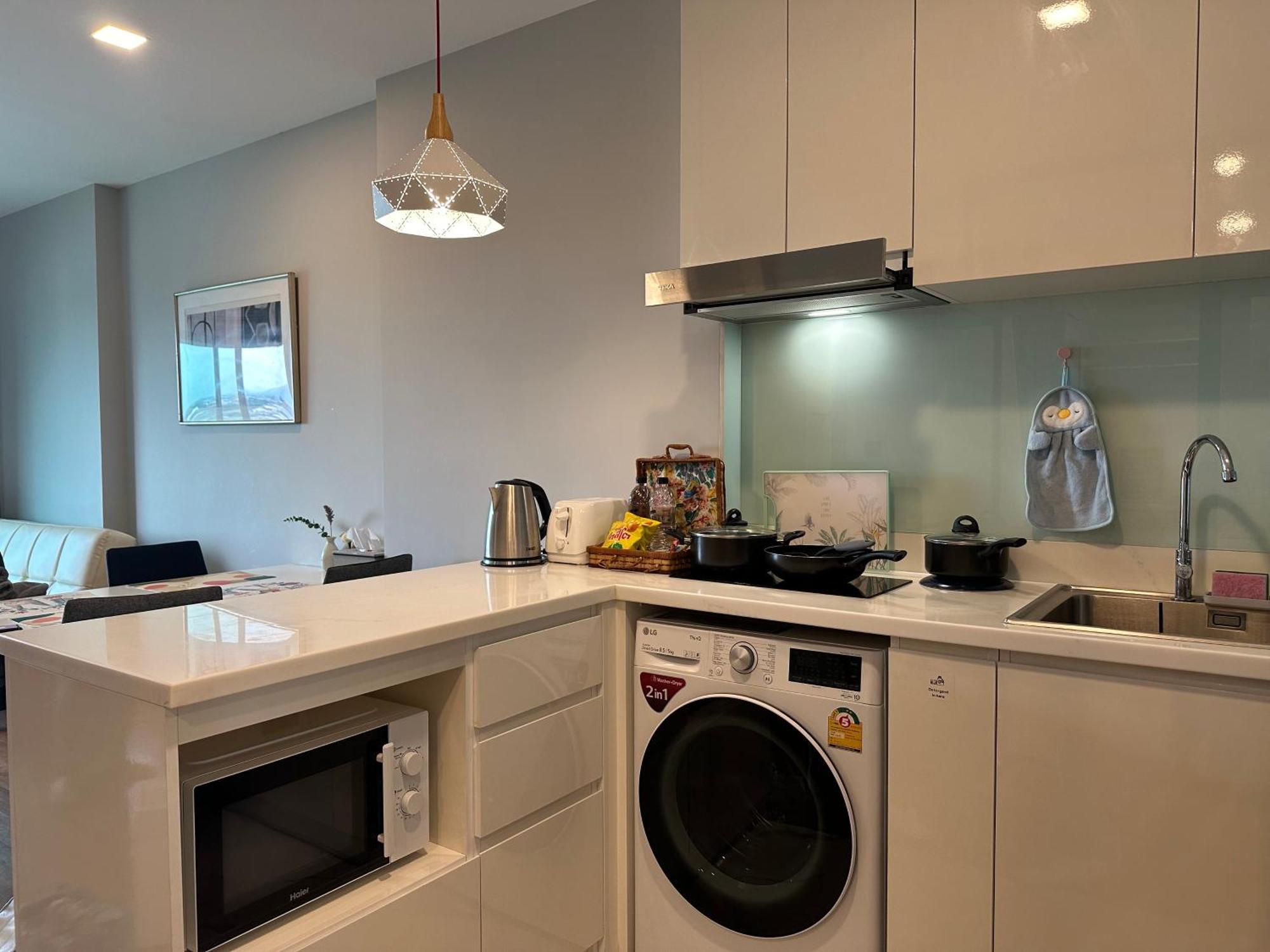 New & Cozy 2 Bedroom @ The Astra Sky River 清邁 外观 照片